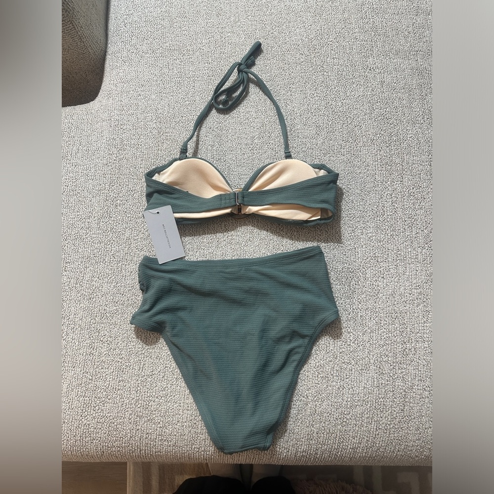 NWT Vici Buckle Bandeau Bikini - Picture 2 of 3